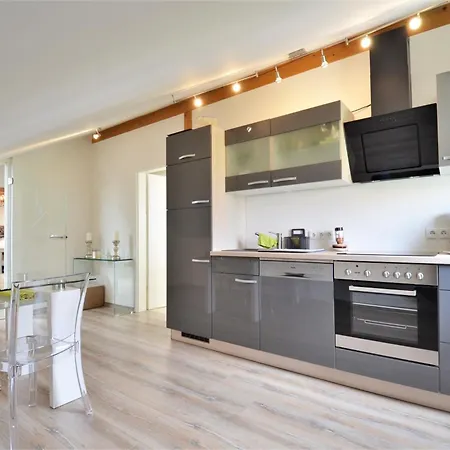 Moderne Im Gruenen Apartment *